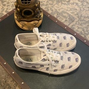 Vans originals Bear print Mens Sz 11